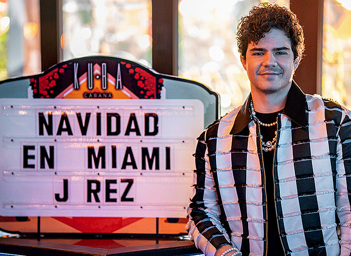 El exitoso cantautor de raíces cubanas presenta «Navidad en Miami» con un incomparable sonido latino, el reflejo de una Noche Buena entre familia, y el relato de gratas tradiciones de fin de año.