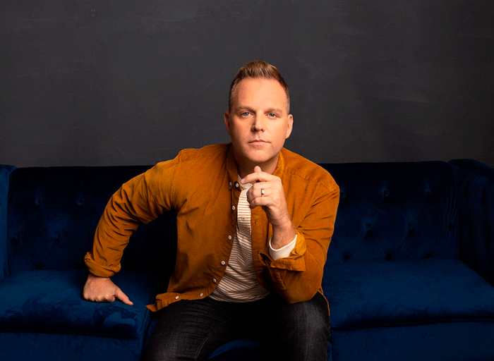 Sigue Orando, la invitación que hace Matthew West y Miel San Marcos