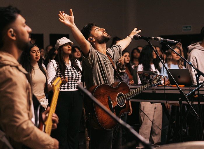 Factor de Cambio Worship estrena su sencillo, Uno en Cristo.